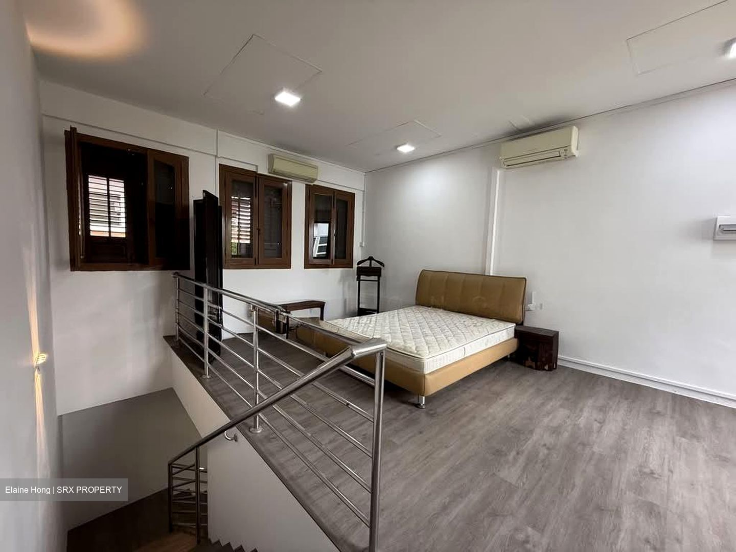 Joo Chiat Road (D15), Shop House #549834311